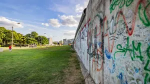 13. August 1961: Wie die Berliner Mauer Berlins Alltag bis heute prägt