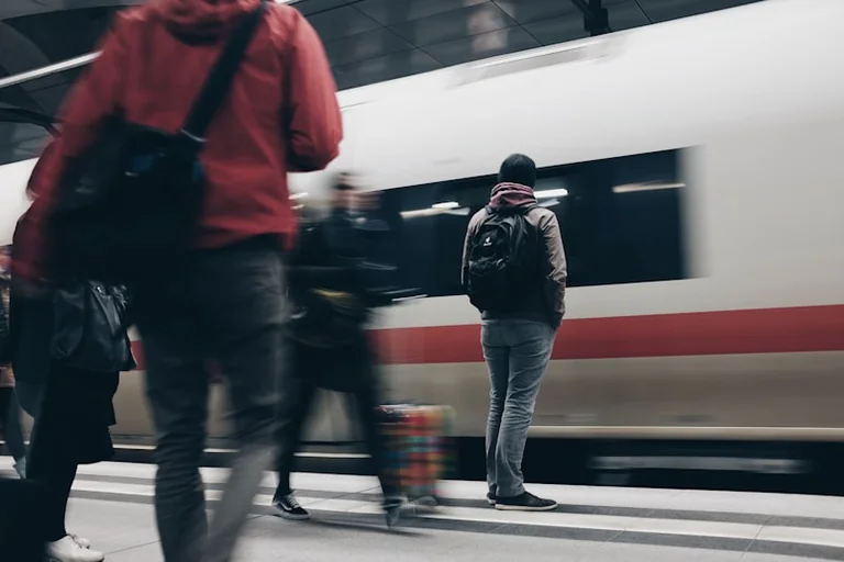 EVG droht im Januar mit Boykott: Risiko für NRW-Pendler