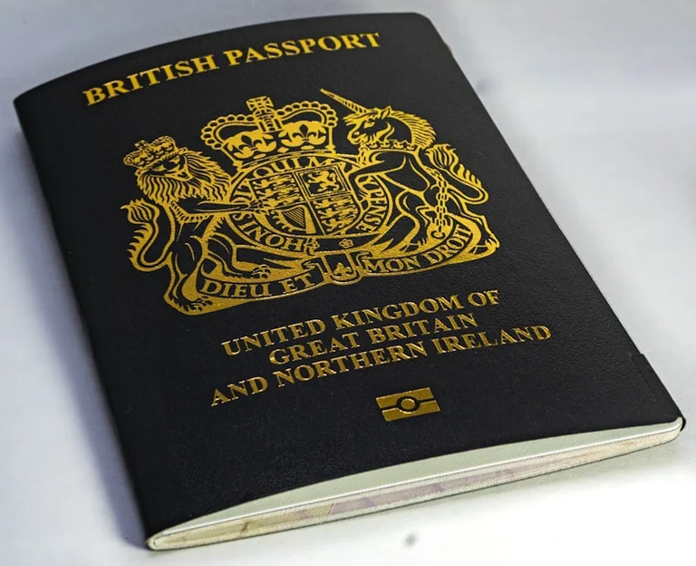 Großbritannien: ETA vor Abflug mit dem Reisepass abgleichen