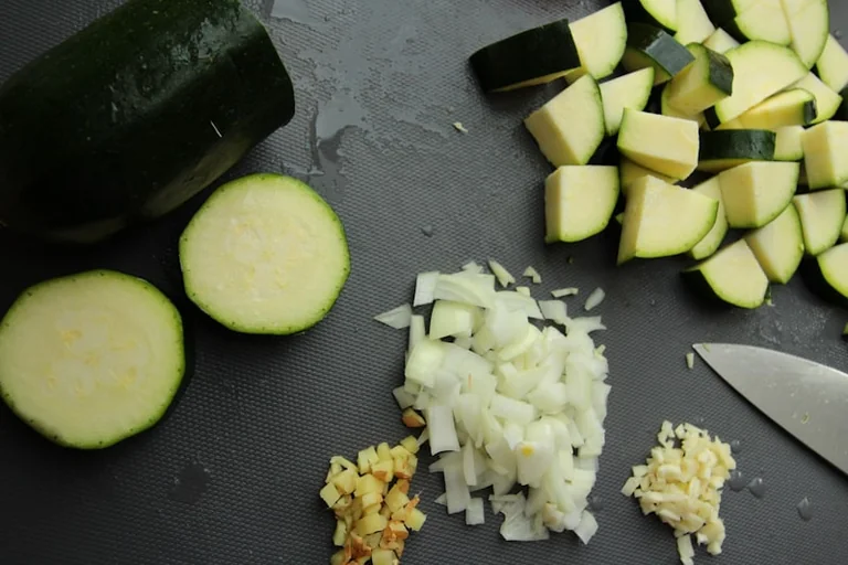Schnelle Zucchini-Pfanne: Das 20-Minuten-Rezept für den August