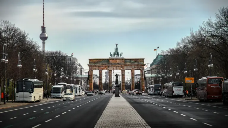 Sonntagabend in Berlin: Kultur und Kulinarik genießen