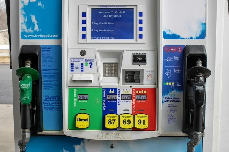 Spritpreise im Herbst: So sparen Autofahrer beim Tanken