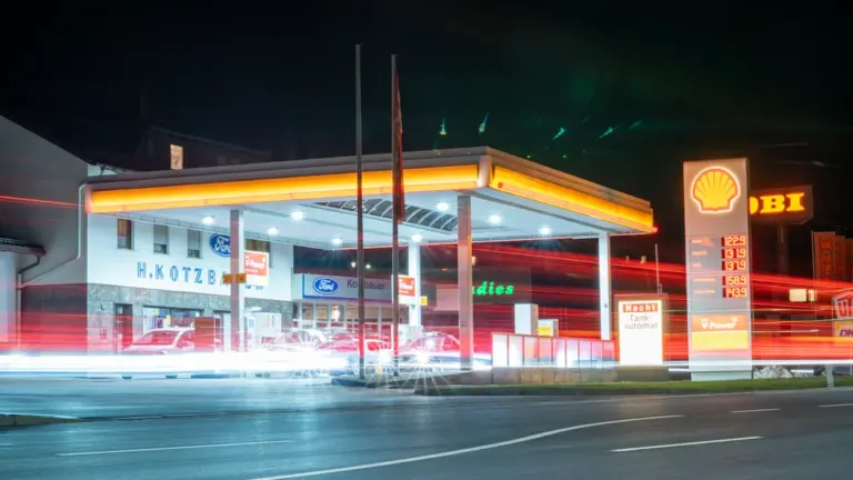 Tanken in Deutschland: Zu welcher Uhrzeit Preise oft wechseln