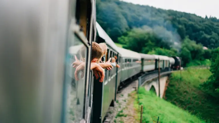 Vom verspäteten Zug träumen: Wenn die Zeit knapp wird